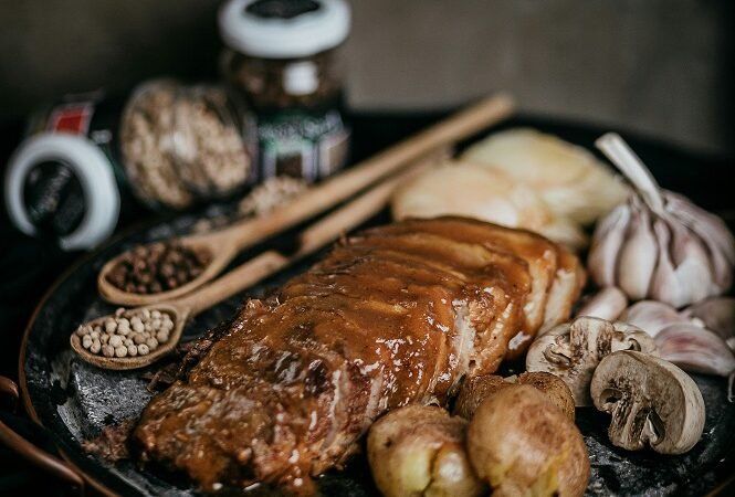Bo-ssam : Korea’s Beloved Pork Wrap That’s Perfect for Dieters Too