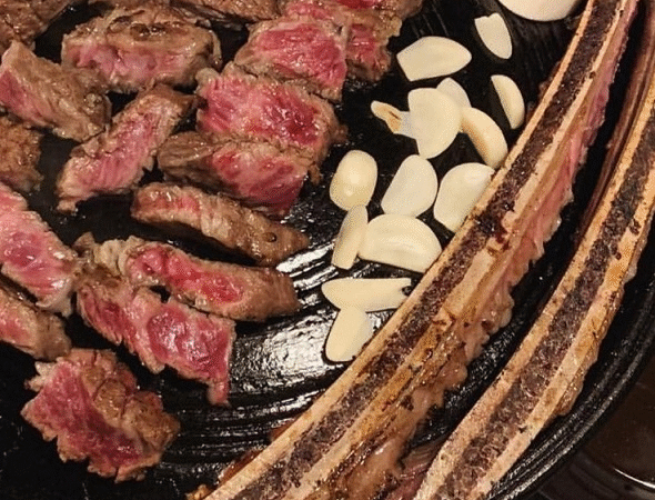 [Mongtan] 몽탄, Seoul’s Straw‑Grilled Galbi Experience