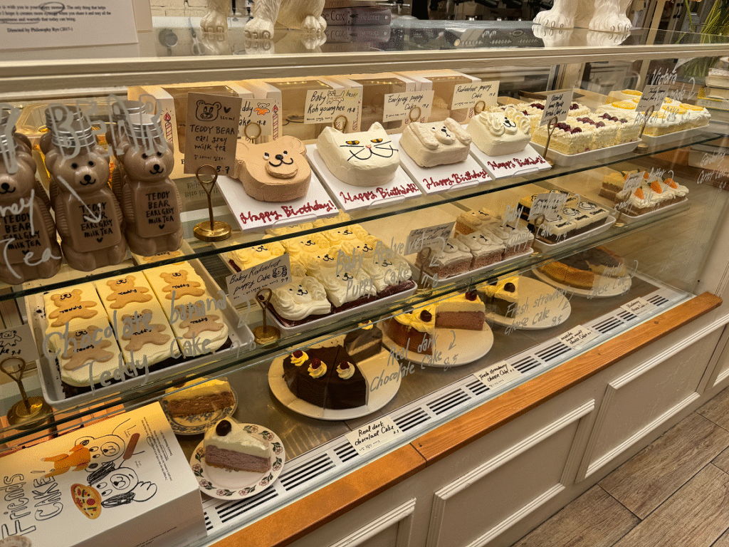 cafe highwasist dessert